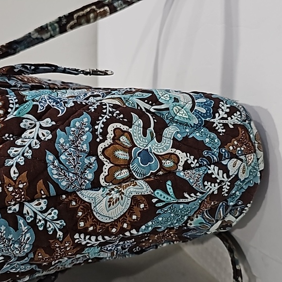 Vera Bradley Java Blue RETIRED Pattern Choice of Small Duffel Tote - Picture 9 of 12